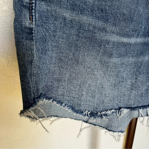 LUCKY BRAND ~ Cutoff Distressed Lucky Pins Short Size 10 High Rise - Picture 11 of 14